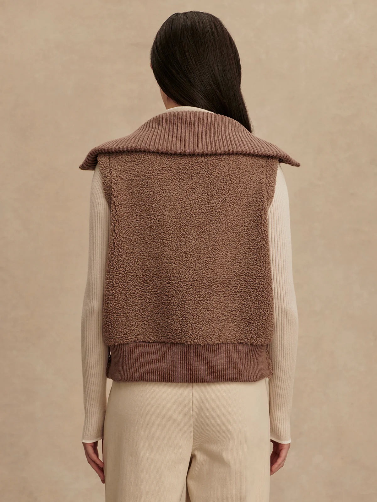 Varley Aspen Gilet in Ash Taupe