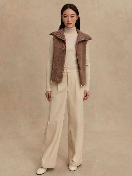 Varley Aspen Gilet in Ash Taupe