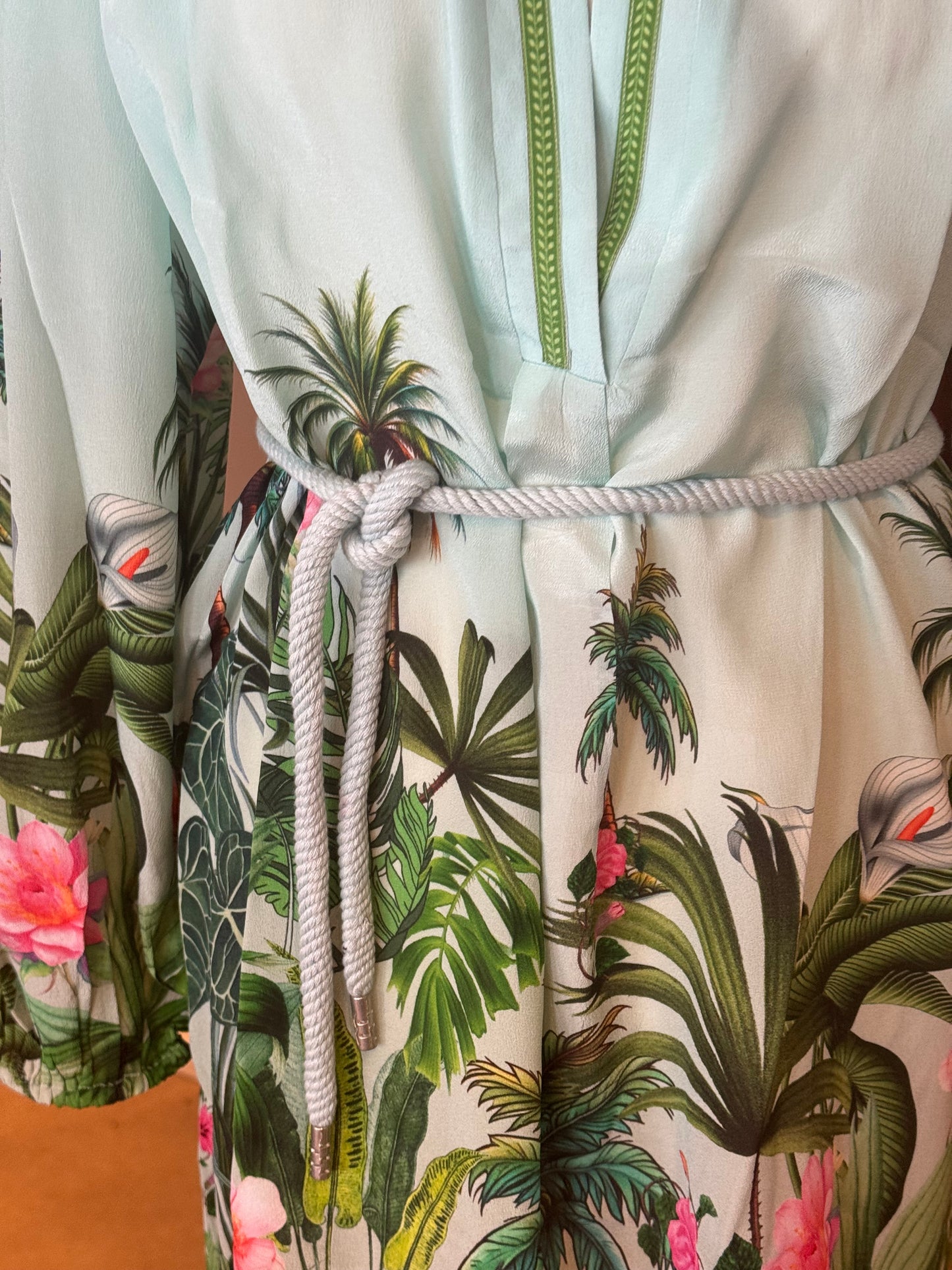 Inoa Allium Silk Tunic Dress Palm Green