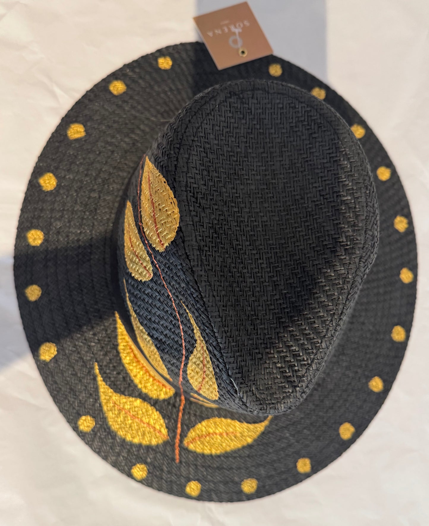 Sorena Sun Hat with golden printed leaves