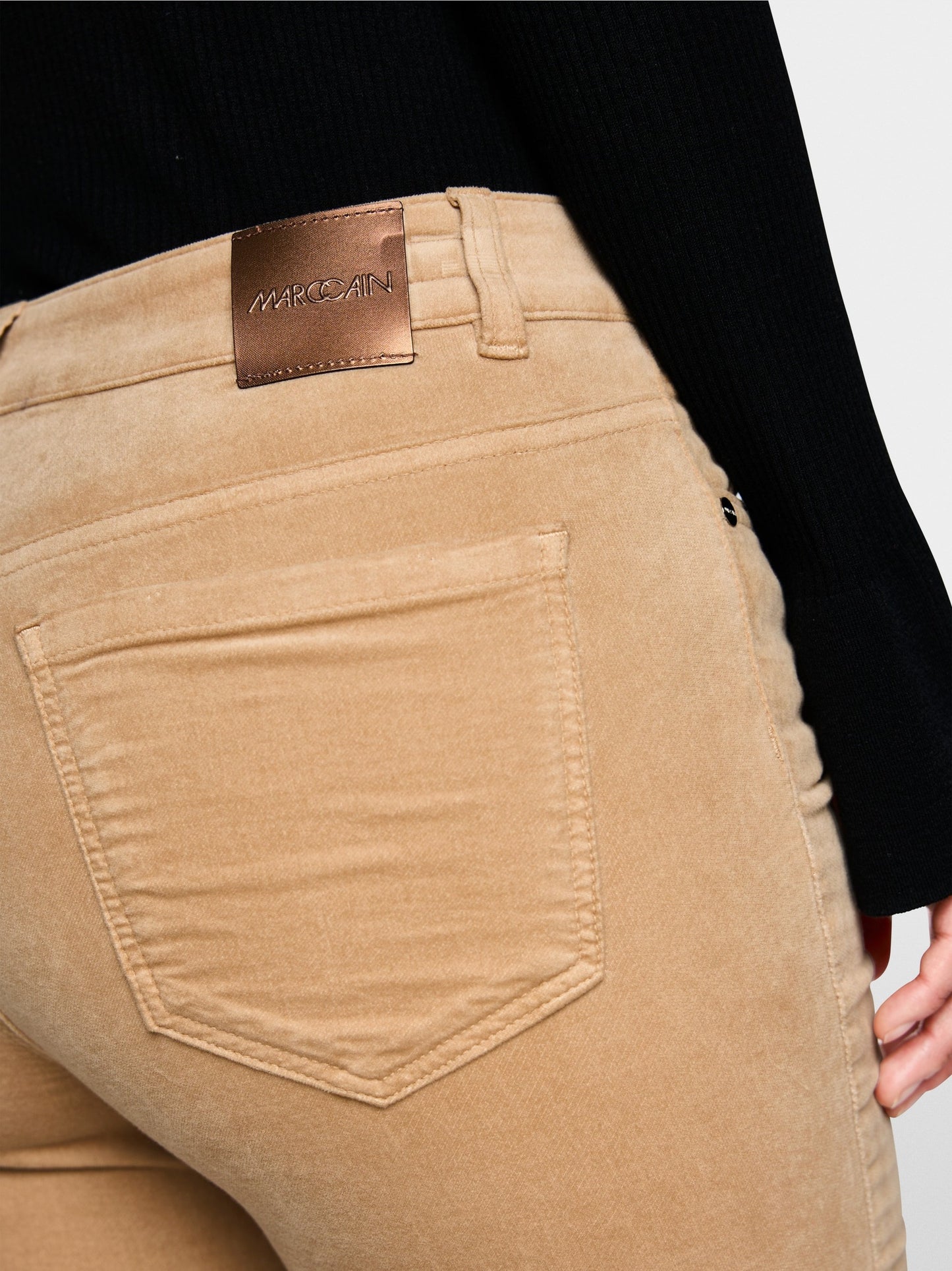 MarcCain SILVI low waist slim fit trousers ZC 81.02 W48