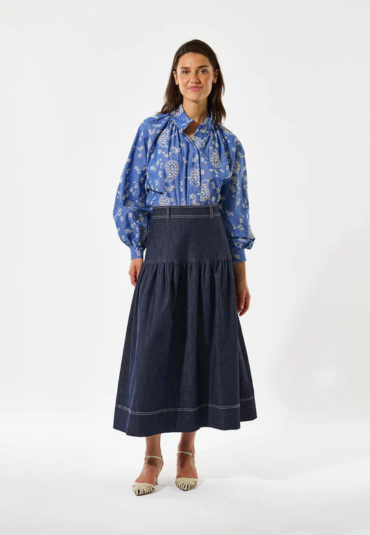 Dea Kudibal NicolaDea Shirt