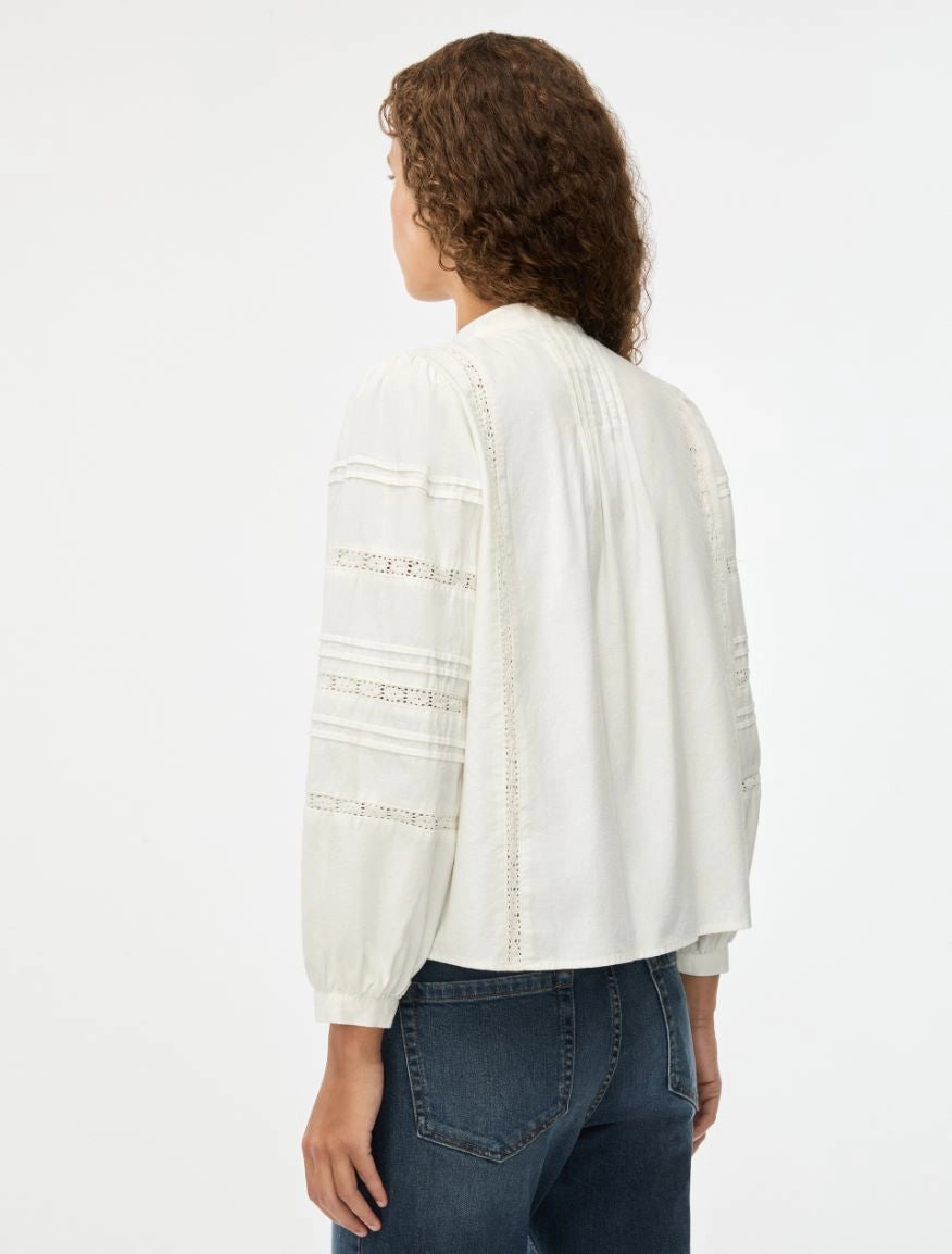 iBlues White Loose Fit Shirt. Iblghiamdola
