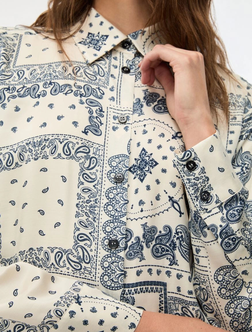 iBlues Straight Fit Blue and Ivory Shirt