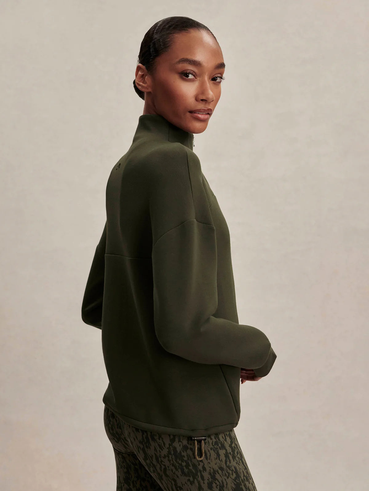 Varley Tayah Zip-Through Sweat in Dark Resin