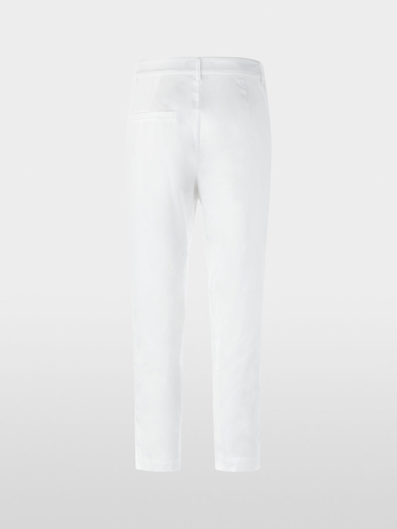Marccain FRANCA trousers in 7/8 length  Item no.: AA 81.02 W05 col. 100