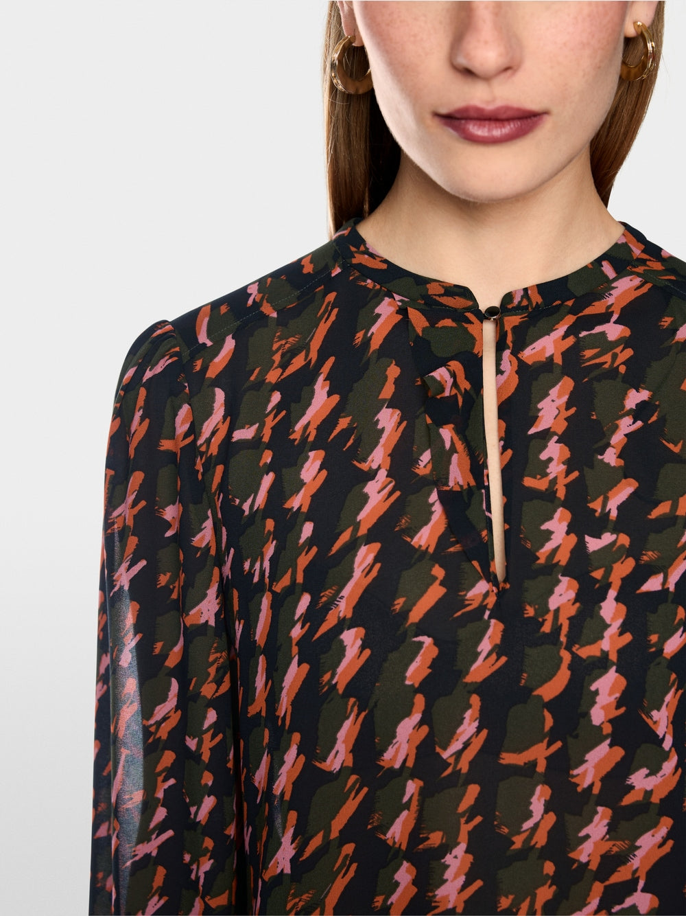 Marc Cain Abstract houndstooth blouse BC 51.36 W20 col. 484