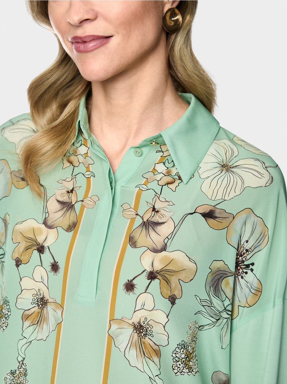 Marc Cain Shirt Green Flower Design