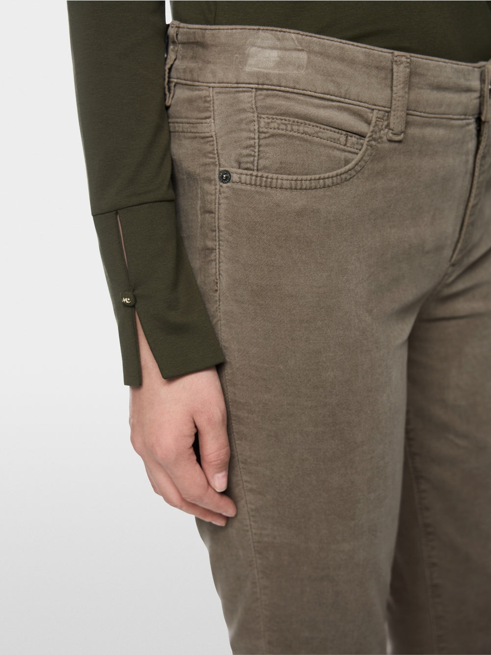 Marc Cain SILEA slim fit trousers BP 81.42 W48 col. 662
