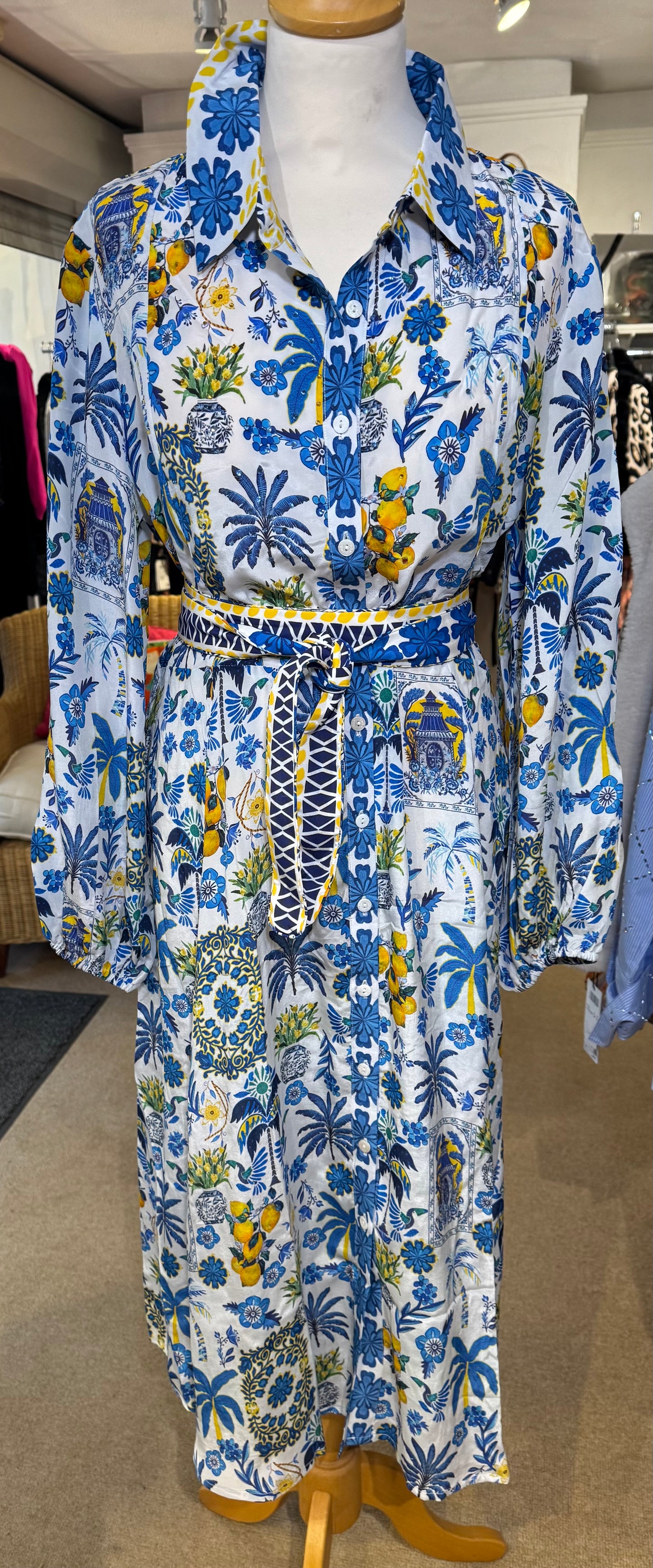 Inoa  Silk Midi Dress    Papier Colle