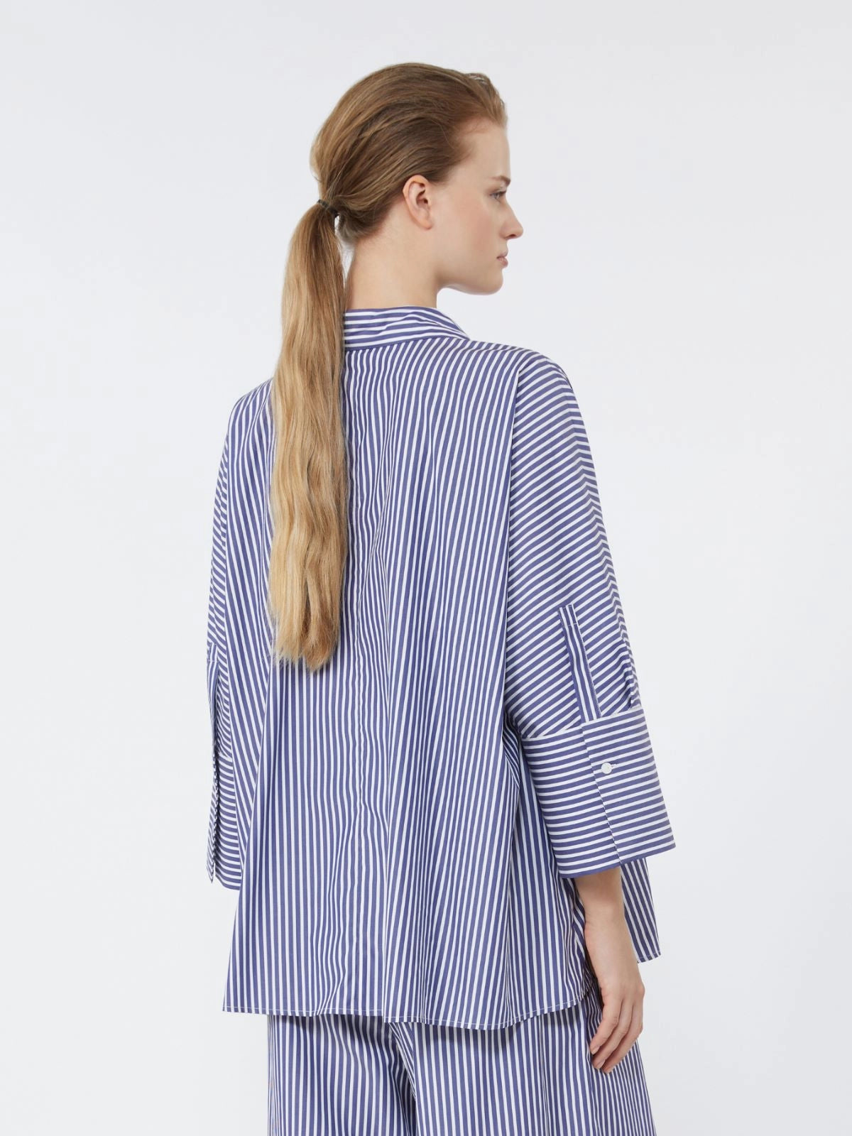 Weekend MaxMara Cotton Poplin Oversize Shirt     Dark Blue  WKDHUDSON