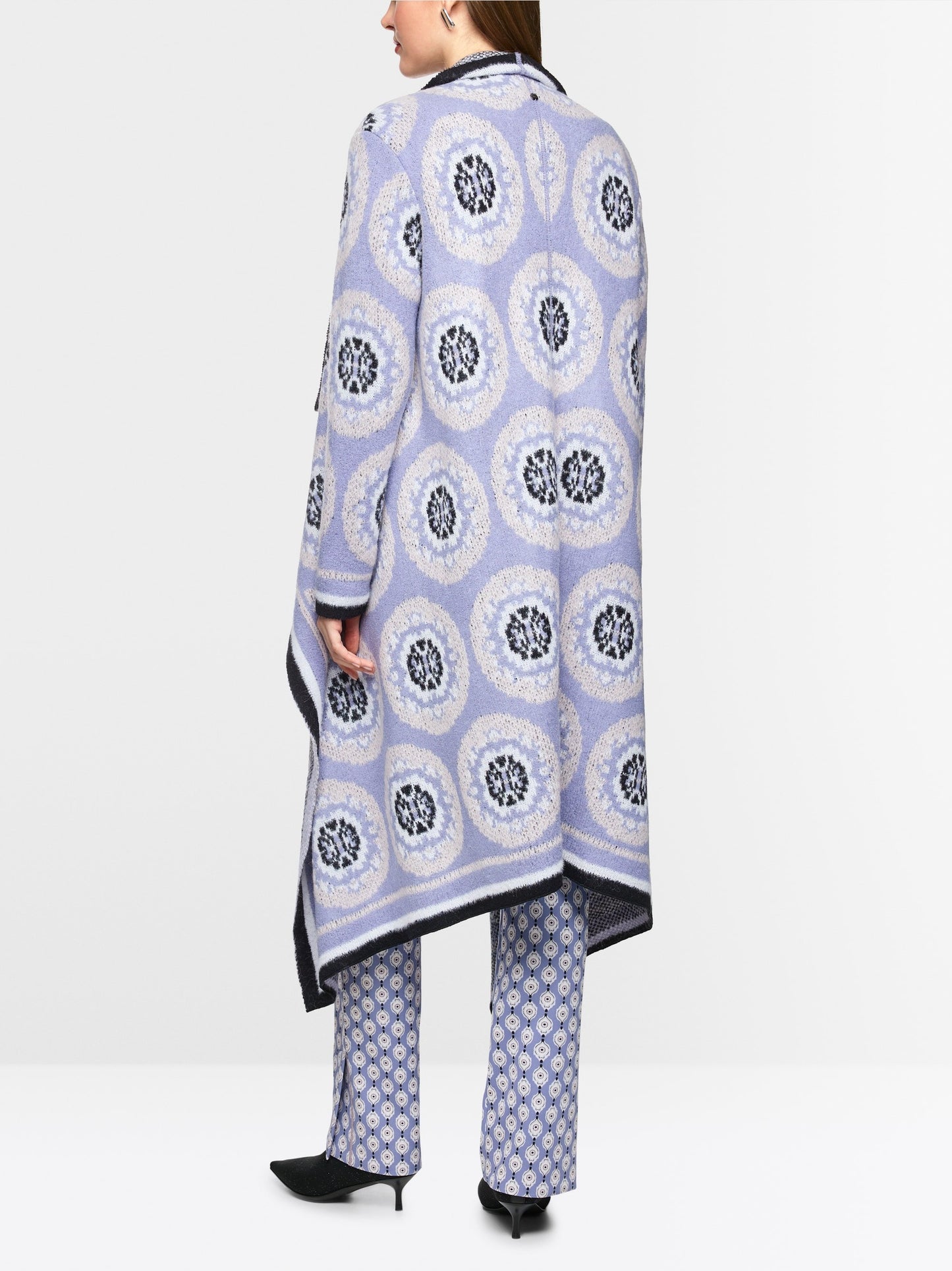 Marc Cain Knitted Germany Coat ZC 11.07 M09